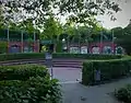Rondell (mit abgedecktem Wasserbecken)
