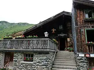 Die Bürglhütte (1700&nbsp;m) am südlichen Fuß des Geißsteins