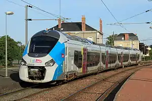 Alstom Regiolis B 84549 im Bahnhof Montreuil-Bellay
