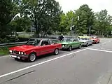 BMW E21 320/6 Baur TC1 1978–1979, im Vergleich zum Baur Targa- und Vollcabriolet der Vorgänger­baureihe 114 (BMW 02)