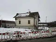 BWH Müllheim (Baden), kurz vor Abriss aufgrundNeu-/Ausbau Rheintalbahn,(Januar 2021)
