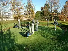 Fitnessgeräte für Jugendliche und Erwachsene