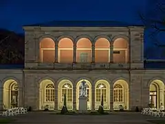 Arkadenbaumit Rossinisaal