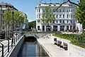 Baden, Josefsplatz: Westportal des 2013 wieder geöffneten Bachbetts