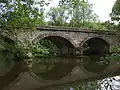 Vierbogige Sandsteinbrücke über den Weißen Main