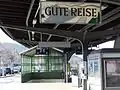 Zugang zum Bahnsteigtunnel am Gleis 1