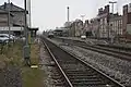 Gleise und Bahnsteige von Osten