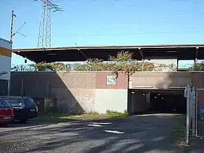 Eingang zum Bahnhof, 2007