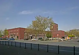 Empfangsgebäude