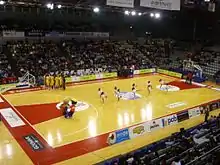 Basketballspiel zwischen dem CE Lleida Bàsquet und CB Valladolid im Pavelló Barris Nord (April 2014)