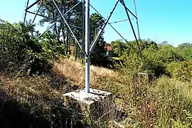 Basis eines Antennen­mastes