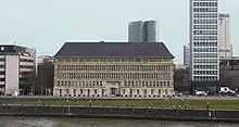 Peter Behrens: Mannesmann-Haus in Düsseldorf, errichtet als Hauptverwaltung für den Mannesmann-Konzern (1911–1912)