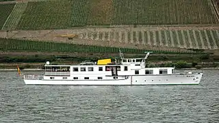 Die Mainz auf dem Rhein
