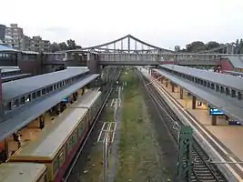 Blick vom Hanne-Sobek-Platz vor dem Bahnhof nach Osten auf die Swinemünder Brücke, 2012