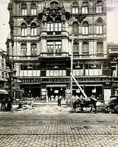 Fabisch Damenkonfektion in der Chausseestraße&nbsp;20/21, 1913