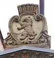 Wappen an der Seitenfassade