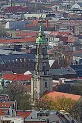 Kirche vom Hotel Park Inn gesehen