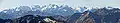 Panorama der Bernina-Gruppe vom Flüela-Schwarzhorn. Knapp links der Bildmitte der Biancograt, links davon der Piz Palü.