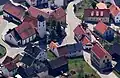 Schulhaus aus dem Jahre 1888 (rechts im Bild)