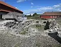 Konservierte Grundmauern des Wohnturms nach der archäologischen Untersuchung