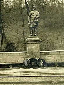 Bismarckdenkmal am Eingang zum Stadtpark