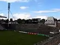 Die leere Nordkurve am Bökelberg im Oktober 2005