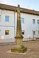 Nachbildung der Distanzsäule am Markt in Brehna