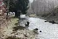 2018 Wagensteigbach mit Geländestufe am talseitigen Ufer