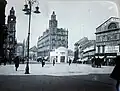 Der Schlangenplatz vor 1909. Anstelle des Pariser Hofes steht das ursprüngliche Brudern-Haus aus 1817