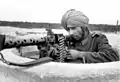 Soldat der Indischen Legion mit MG 34 am Atlantikwall bei Bordeaux (21. März 1944)