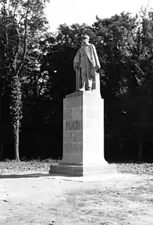 Foch-Denkmal im Wald von Compiègne