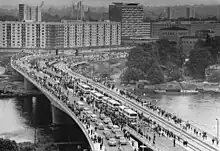 Festakt zur Eröffnung der Dr.-Rudolf-Friedrichs-Brücke, Beginn der Leningrader Straße, Blick zum Pirnaischen Platz