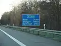 Entfernungstafel auf dem Abschnitt nordwestlich von Darmstadt
