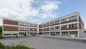 BORG Mistelbach, Haupteingang