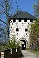 Senkscharten am Waffentor der Burg Hochosterwitz (Österreich)