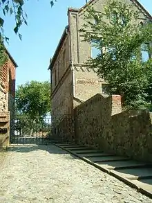Eingang zur Burgschule
