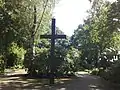 Holzkreuz am Friedhof