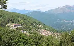 Cademario, links oben das Kurhaus