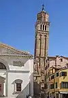 Campanile der Chiesa di Santo Stefano
