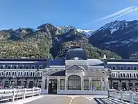 Der historische, unterirdische Zugang ist zum Werbeträger für das Hotel geworden, Januar 2023.