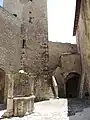 Östlicher Teil des Innenhofes