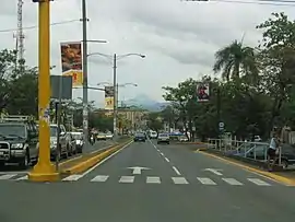Carretera a Masaya mit Blick auf den Vulkan Momotombo