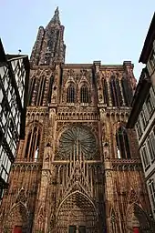 Straßburger Münster, ein Hauptwerk deutscher Hochgotik, ab 1245, Nordturm 1439 fertiggestellt.