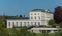 Hauptgebäude der HEC in Jouy-en-Josas.