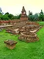 Wihan und Chedi des Wat Pu Pia