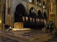 Chororgel im Raum