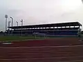 Tribüne des Stadions