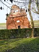 Ruine der 1945 zerstörten Pfarrkirche