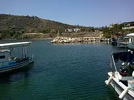 Der Hafen von Pomos