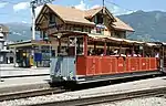 Nach historischen Grundsätzen restaurierter Sommerwagen der Schynige Platte-Bahn